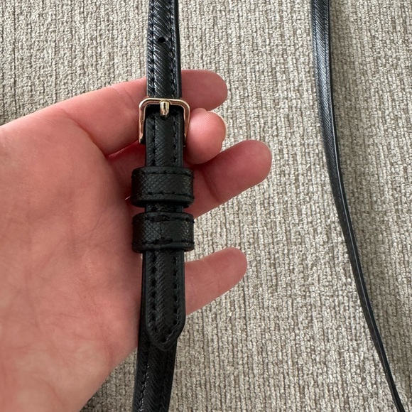 EUC Madison North Square Crossbody - Picture 4 of 9